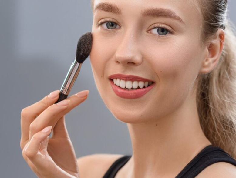 How Premium Makeup Brushes Eliminate Facial Pricking Issues