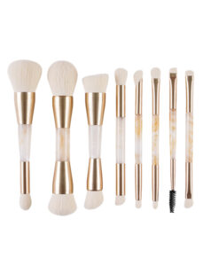 The quality of brushes to apply products can play a huge role in building trust with your customers and earning their loyalty by giving them a great experience